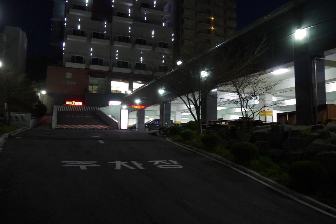 Zenith Hotel Борьонг Екстериор снимка