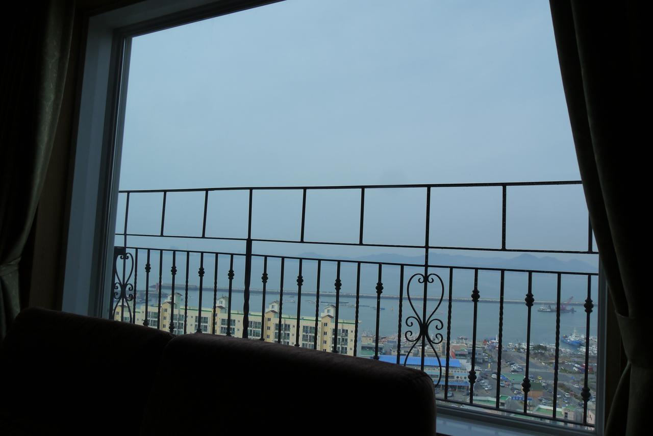 Zenith Hotel Борьонг Екстериор снимка